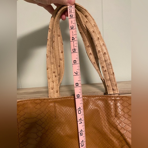 Big Buddha Purse Tote Ostrich Snakeskin Brown Tan EUC - Picture 5 of 5